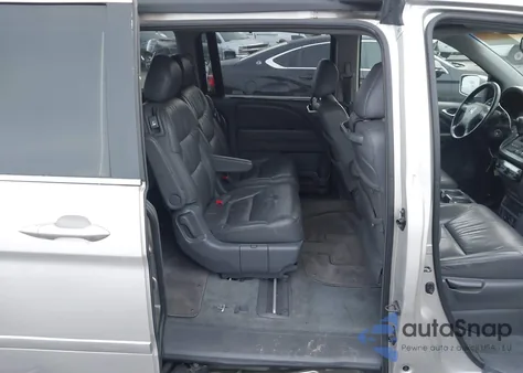 2006 Honda Odyssey Touring z USA, uszkodzony, nr VIN 5FNRL38846B045009